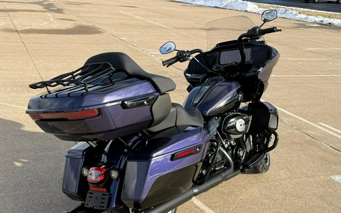 2026 Harley-Davidson® Road Glide Limited Purple Abyss / Vivid Black Black Trim