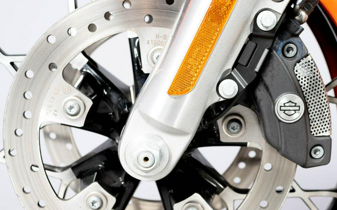 2023 Harley-Davidson Street Glide Special Baja Orange