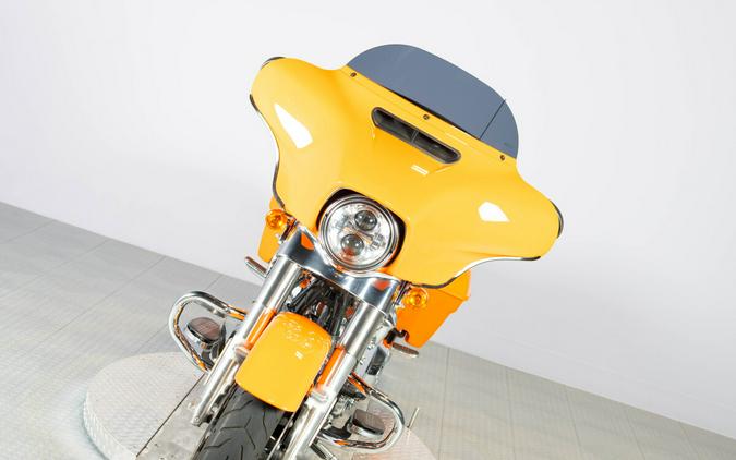 2023 Harley-Davidson Street Glide Special Baja Orange
