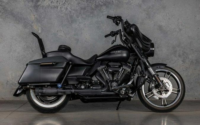 2010 Harley-Davidson FLHX - Street Glide