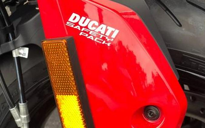 2023 Ducati Hypermotard 950 Ducati Red