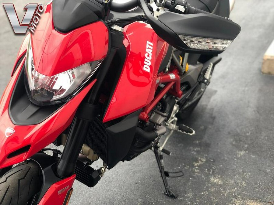 2023 Ducati Hypermotard 950 Ducati Red