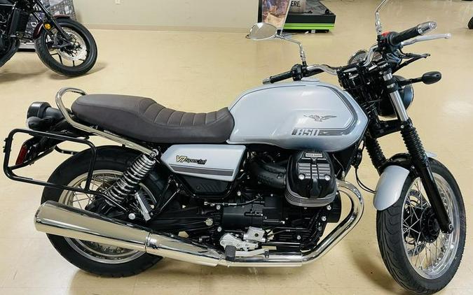 2021 Moto Guzzi V7 Special E5