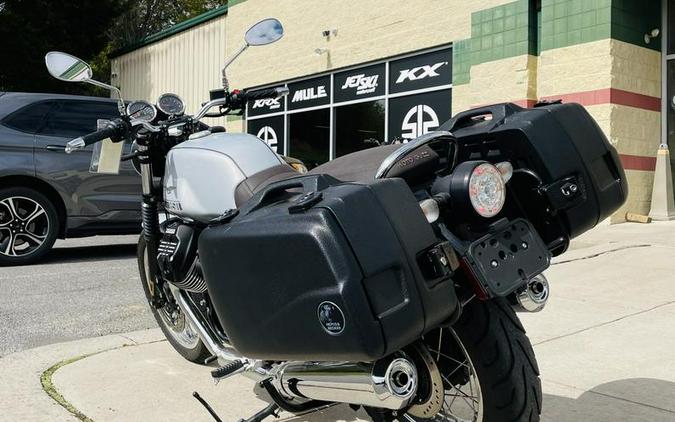 2021 Moto Guzzi V7 Special E5