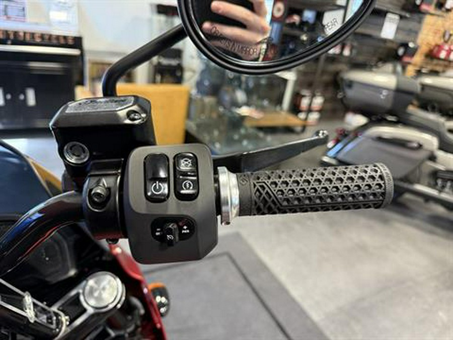 2025 Indian Motorcycle Sport Chief RT