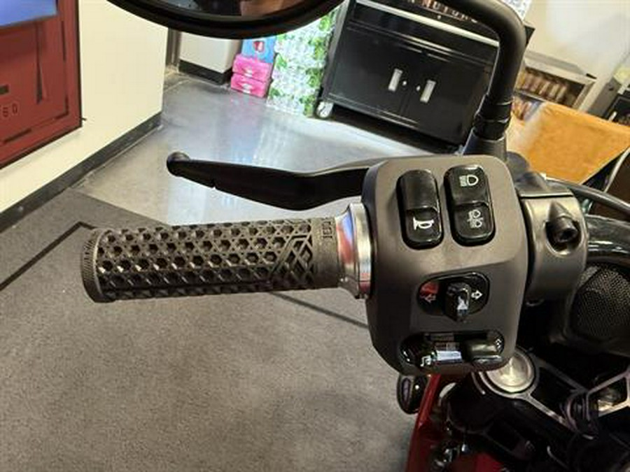 2025 Indian Motorcycle Sport Chief RT