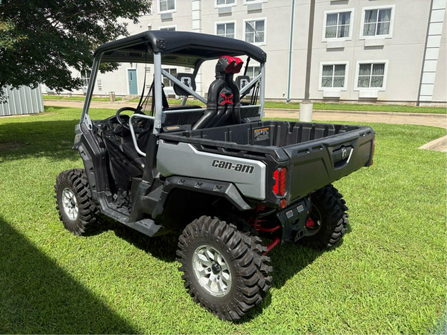 2025 Can-Am Defender X mr HD10 Hyper Silver & Legion Red