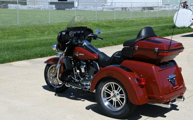 FLHTCUTG 2024 Tri Glide Ultra