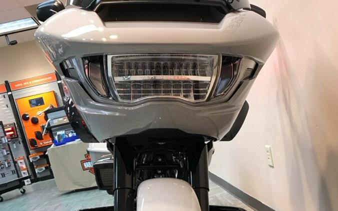 2024 Harley-Davidson Road Glide® Billiard Gray - Black Finish FLTRX