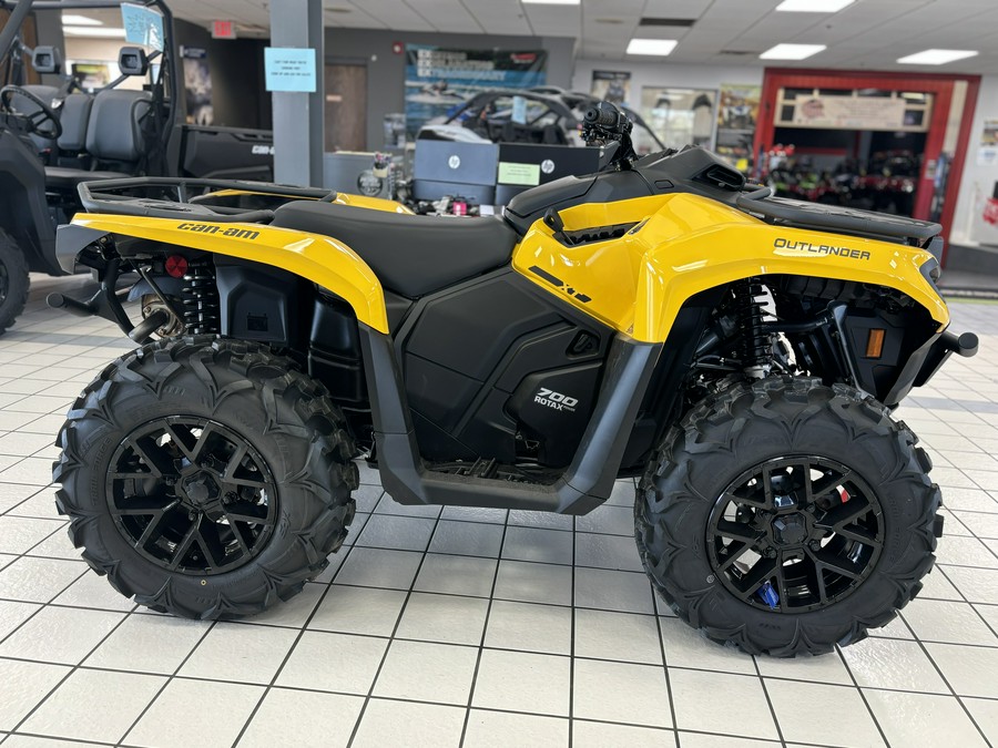 2024 Can-Am™ Outlander™ XT 700