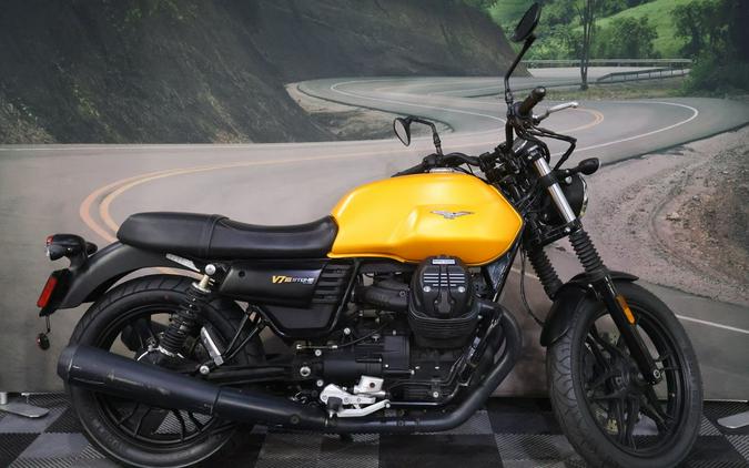 2018 Moto Guzzi V7 III Stone