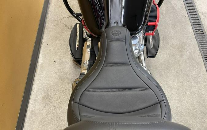 2020 Harley-Davidson® FLSL - Softail® Softail Slim®