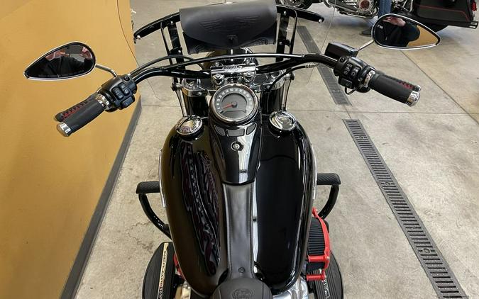 2020 Harley-Davidson® FLSL - Softail® Softail Slim®