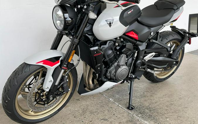 2026 Triumph TRIDENT 800