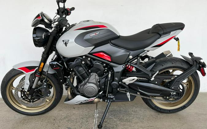 2026 Triumph TRIDENT 800