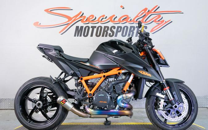 2021 KTM 1290 Super Duke R