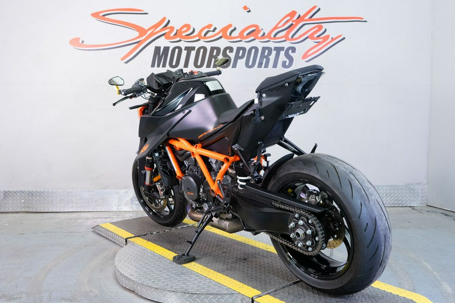 2021 KTM 1290 Super Duke R