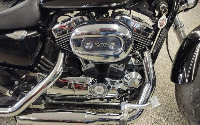 2015 Sportster 1200C - Harley-Davidson®