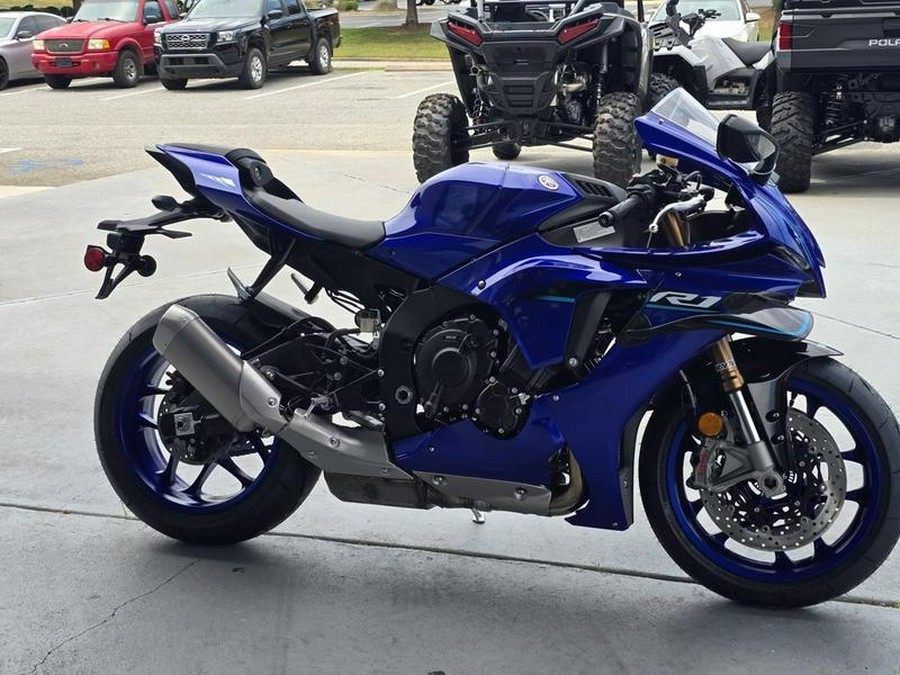 2026 Yamaha YZF-R1