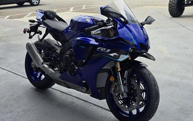 2026 Yamaha YZF-R1