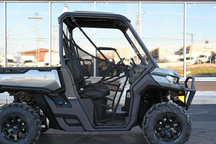 2024 Can-Am® Defender XT HD7