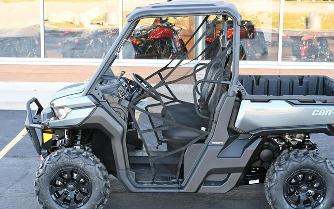 2024 Can-Am® Defender XT HD7