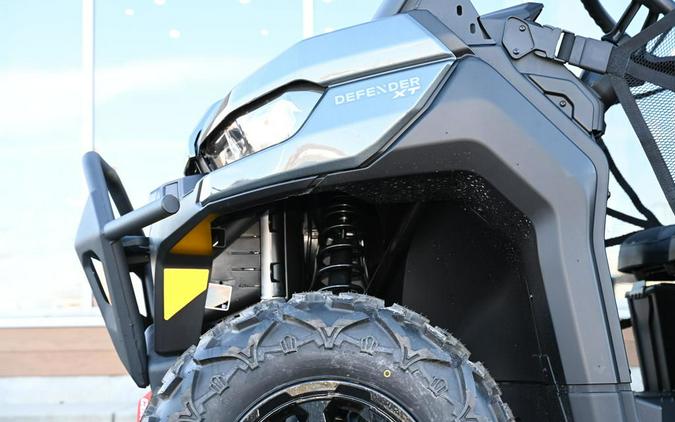 2024 Can-Am® Defender XT HD7