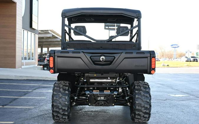 2024 Can-Am® Defender XT HD7