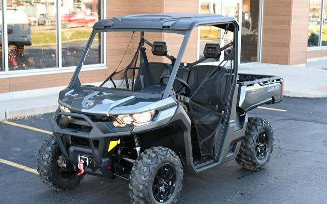 2024 Can-Am® Defender XT HD7