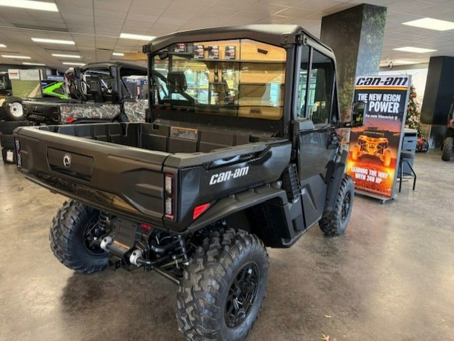 2026 Can-Am Defender XT CAB HD11