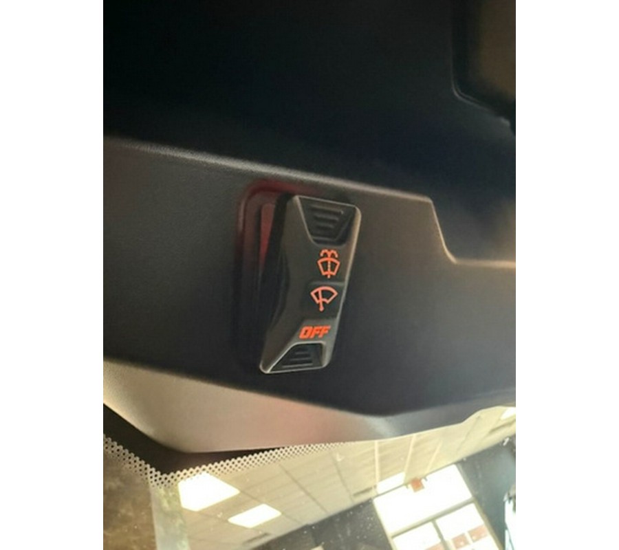 2026 Can-Am Defender XT CAB HD11