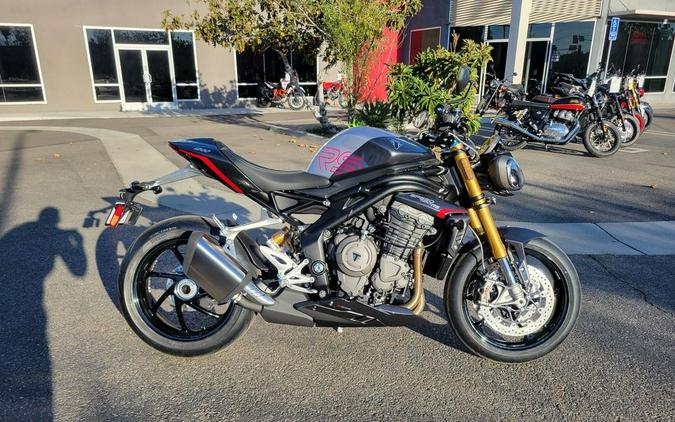 2026 Triumph Speed Triple 1200 RS Granite/Diablo Red