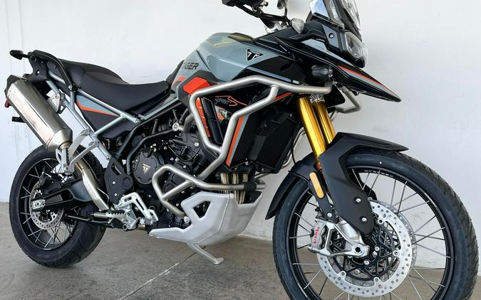 2026 Triumph TIGER 900 DESERT EDITION