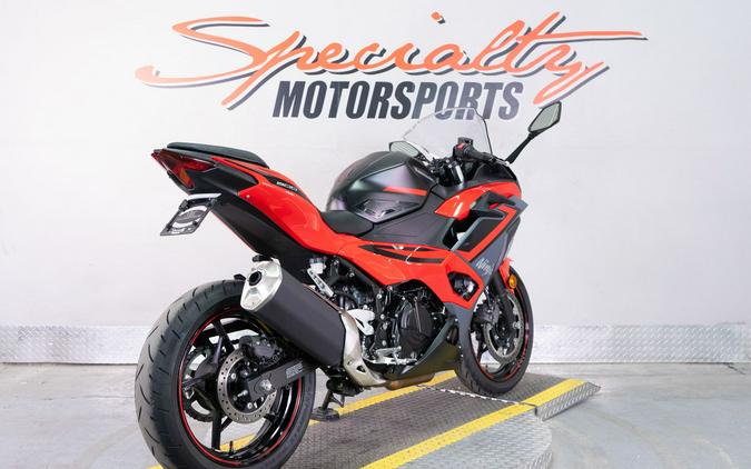 2025 Kawasaki Ninja® 500 SE ABS