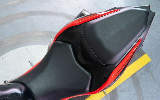 2025 Kawasaki Ninja® 500 SE ABS