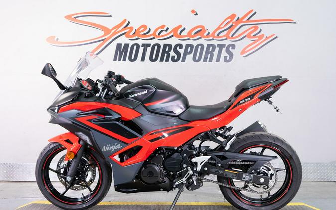 2025 Kawasaki Ninja® 500 SE ABS