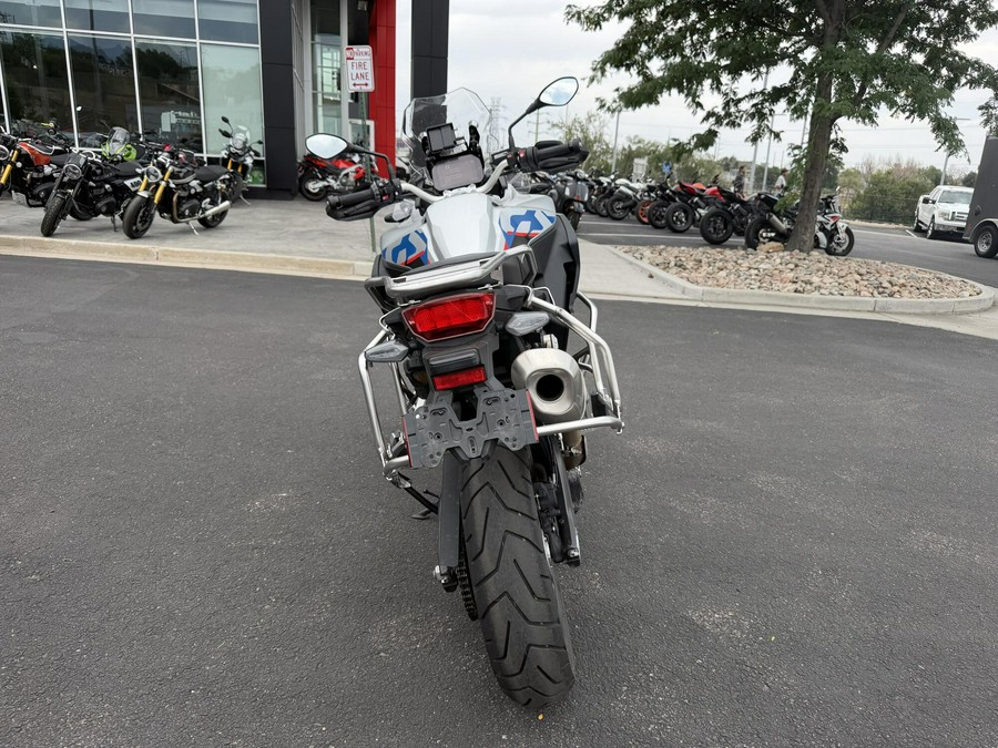 2024 F 900 GS Adventure