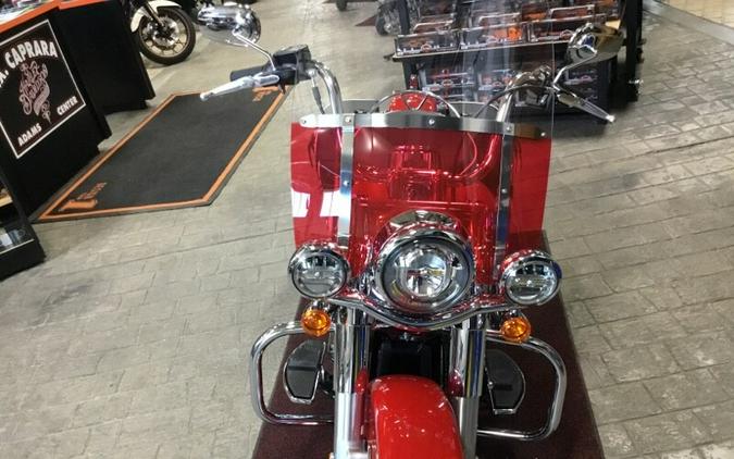 2024 Harley-Davidson® Hydra-Glide Revival Redline Red