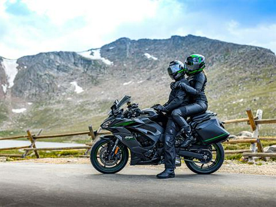 2025 Kawasaki Ninja 1100SX ABS