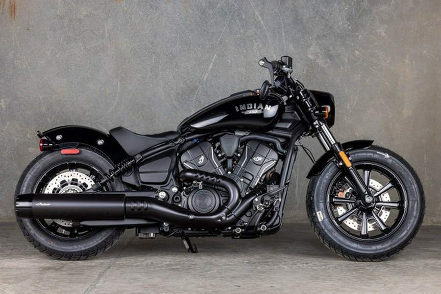 2025 Indian Scout Bobber Black Metallic