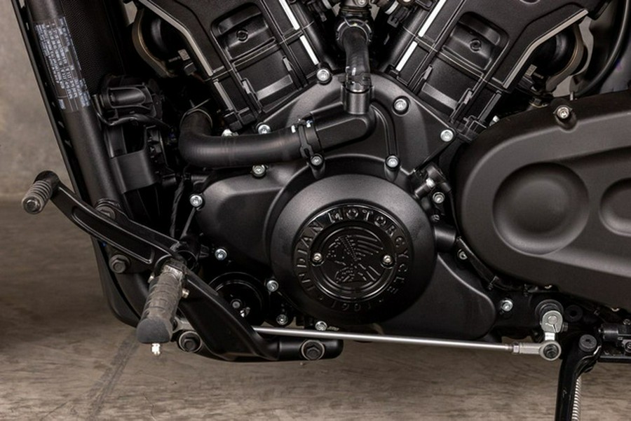 2025 Indian Scout Bobber Black Metallic