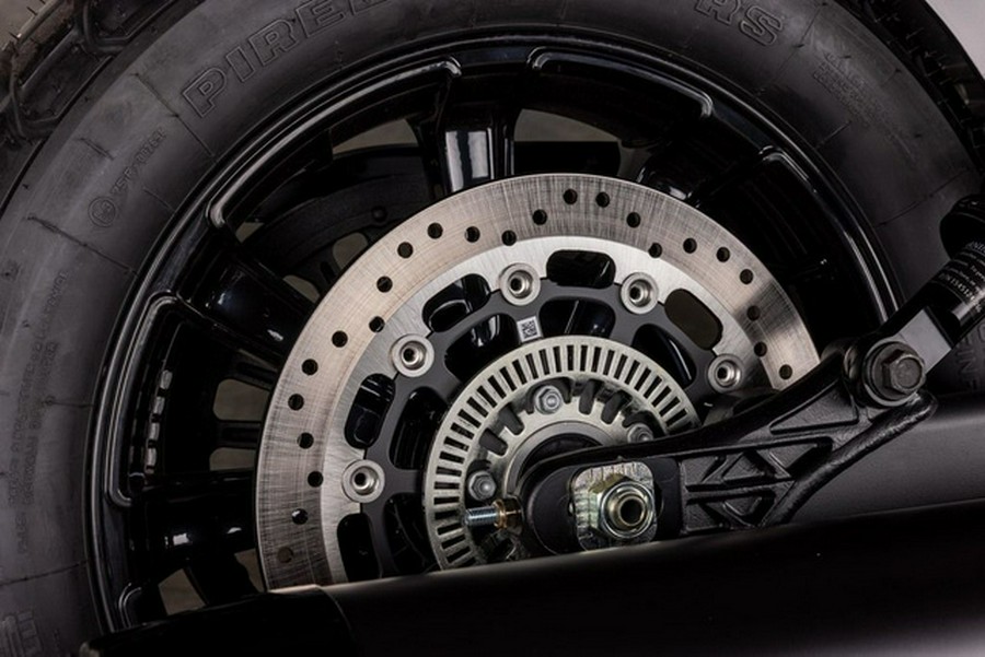 2025 Indian Scout Bobber Black Metallic