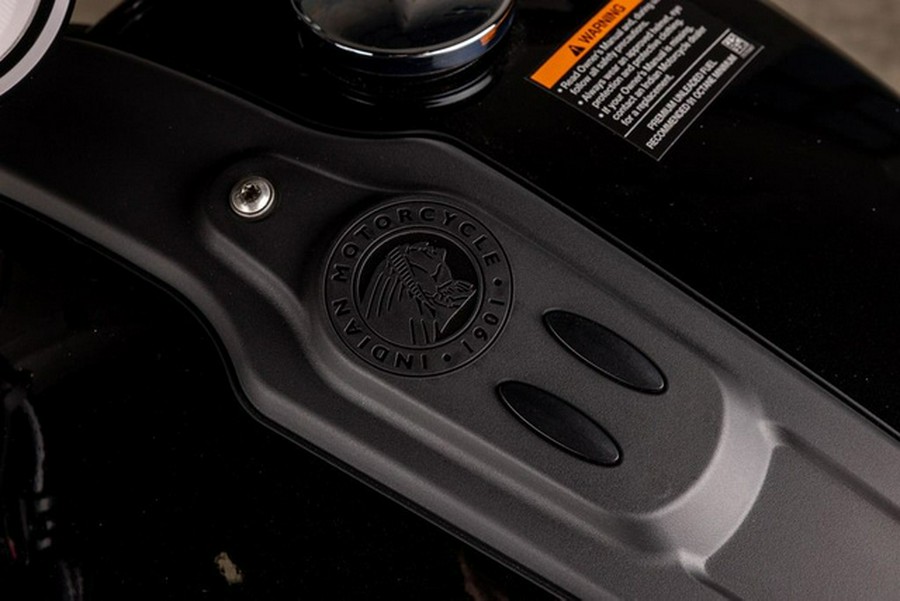 2025 Indian Scout Bobber Black Metallic