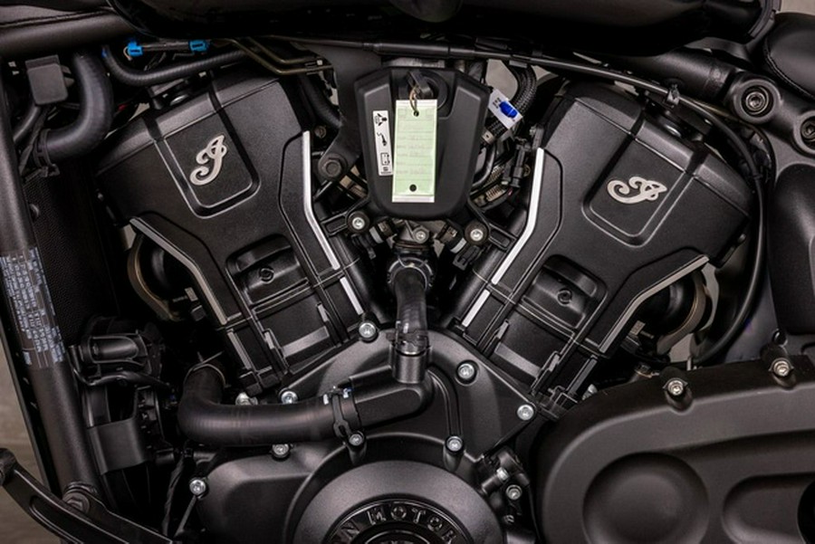 2025 Indian Scout Bobber Black Metallic