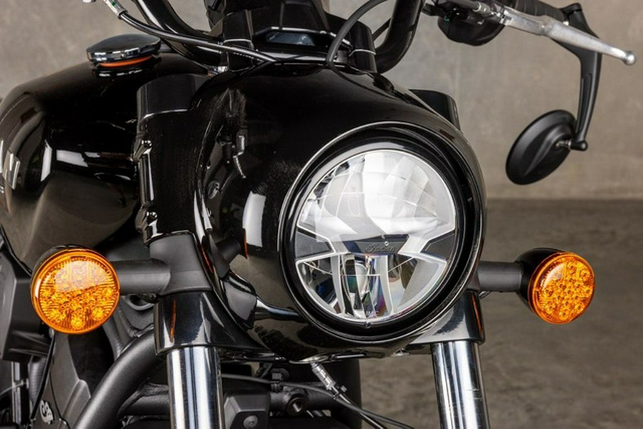 2025 Indian Scout Bobber Black Metallic