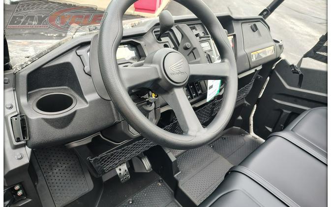 2025 Honda Pioneer 1000-6 Deluxe Crew
