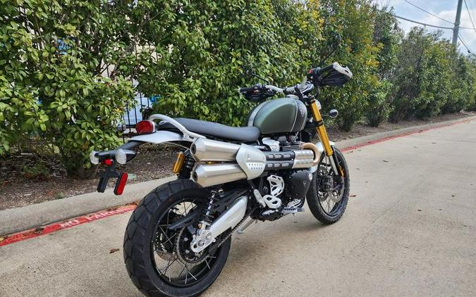 2023 Triumph Scrambler 1200 XE Matte Khaki Green Matte Jet Black