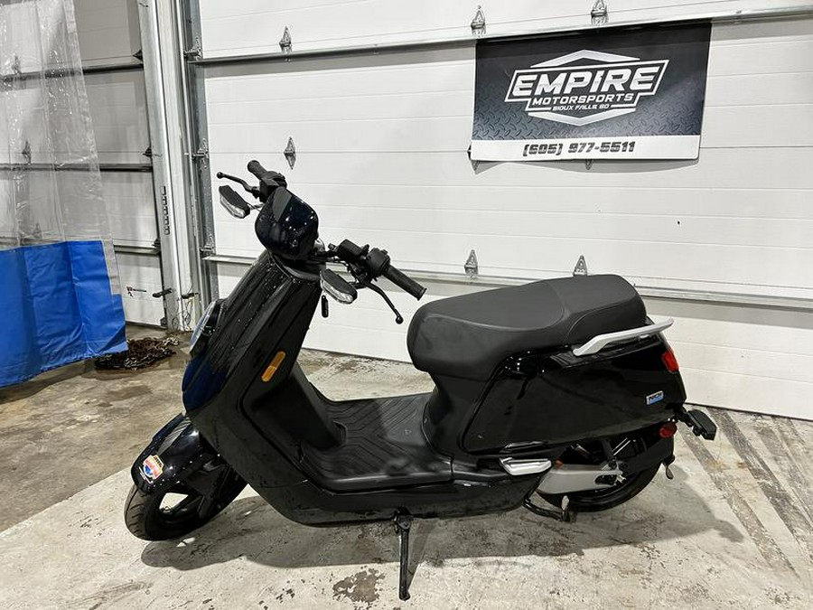 2021 Genuine Scooters NQi SPORT