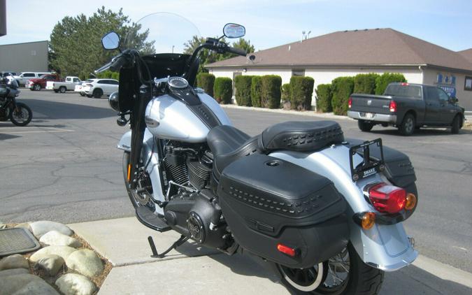 2024 Harley-Davidson Heritage Classic Atlas Silver Metallic