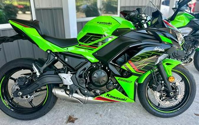 2024 Kawasaki Ninja 650 KRT Edition ABS